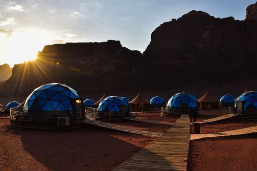 Ultimate Guide to Choosing the Best Family Glamping Site for Memorable Adventures